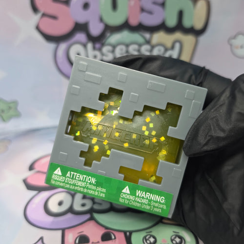 100% AUTHENTIC MINECRAFT Glowstone Jelly Cubes Squishy by Just Toys *YELLOW* 1pc0