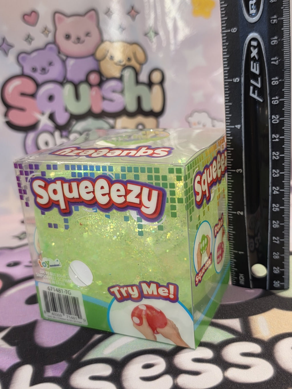 RARE Green 100% Authentic Sunny Days Squeeezy Glitter Dice Squishy Cube  2